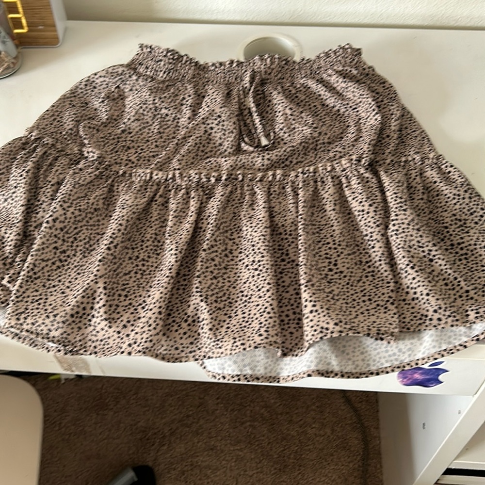 Spotted print mini skirt